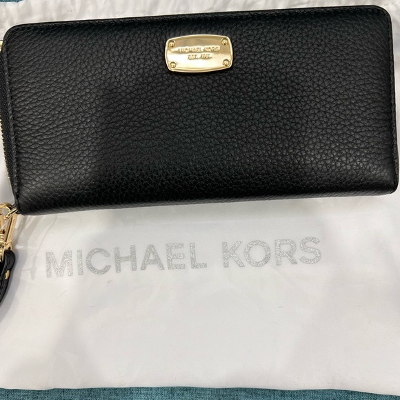 MK Wallet - Picture 2 of 6